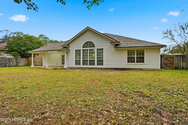 Building Photo - 2810 Sweetholly Dr