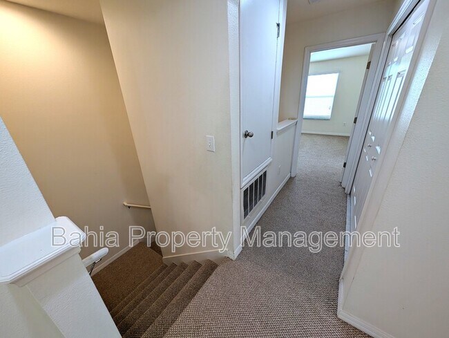 Building Photo - 14161 Stowbridge Ave