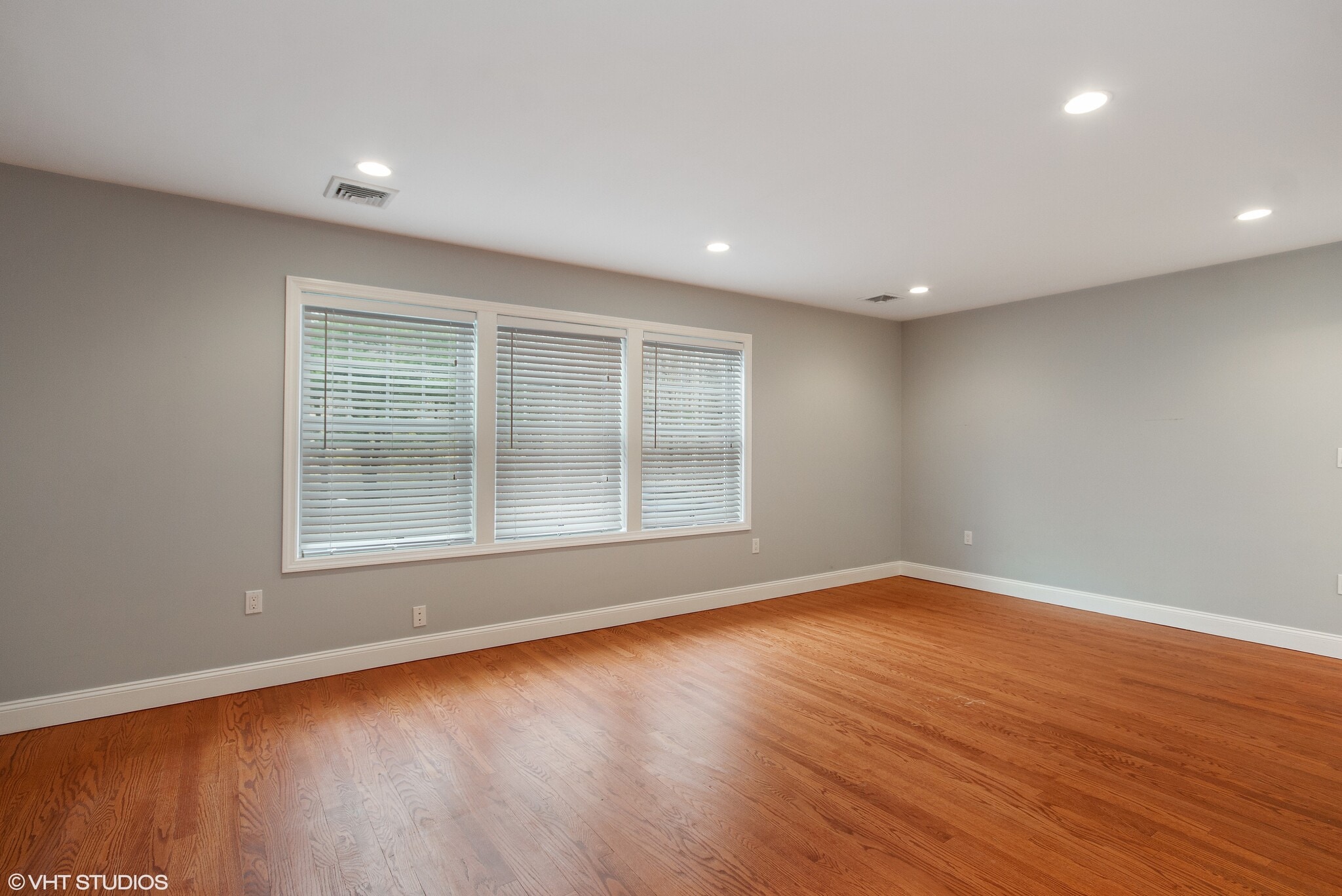 master bedroom - 275 croton dam road