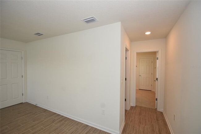 Building Photo - 32 Windsor Ter