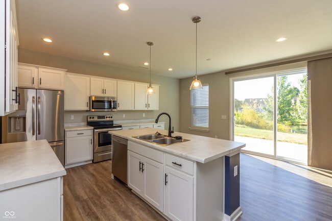 Building Photo - 1119 Cobra Dr