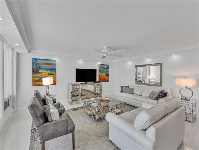 Building Photo - 4280 Galt Ocean Dr