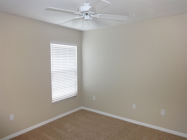 Building Photo - 1750 Kirtley Dr