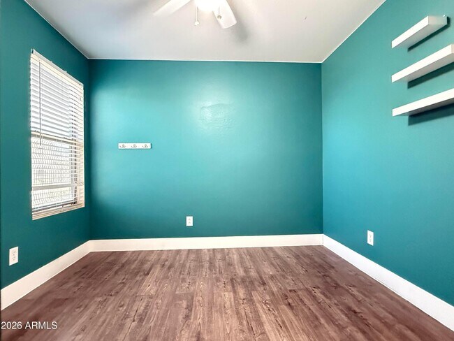 Building Photo - 23644 W Pkwy Dr