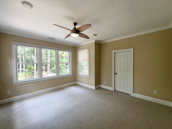 Building Photo - 1205 Enderbury Dr