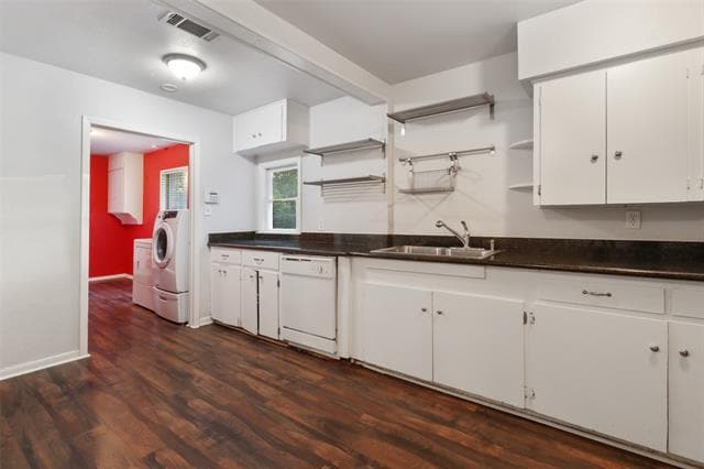 Building Photo - 1415 Oakwood Dr