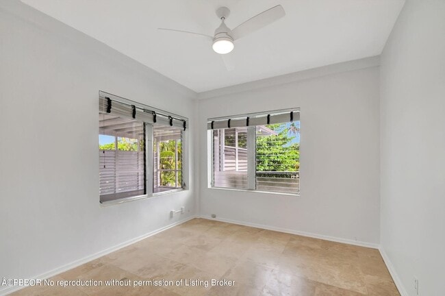 Building Photo - 218 Worth Ave