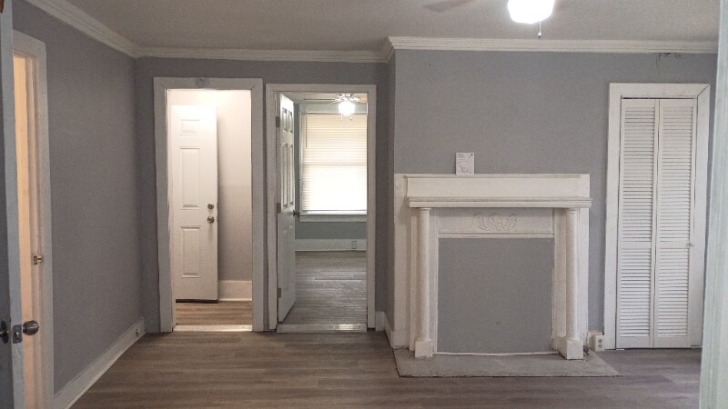 Building Photo - 3710 Napier Ave