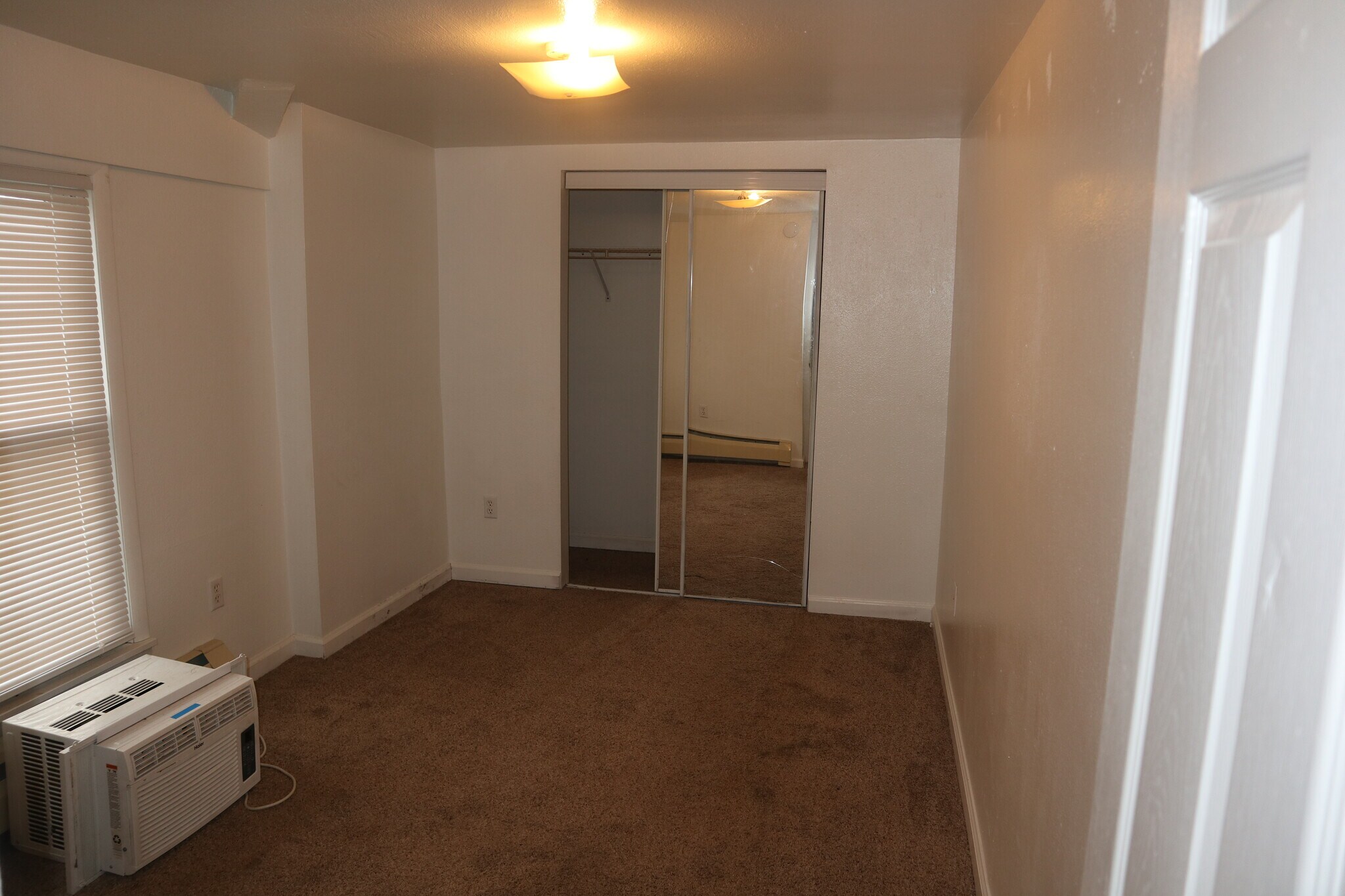 Building Photo - 228 3rd St