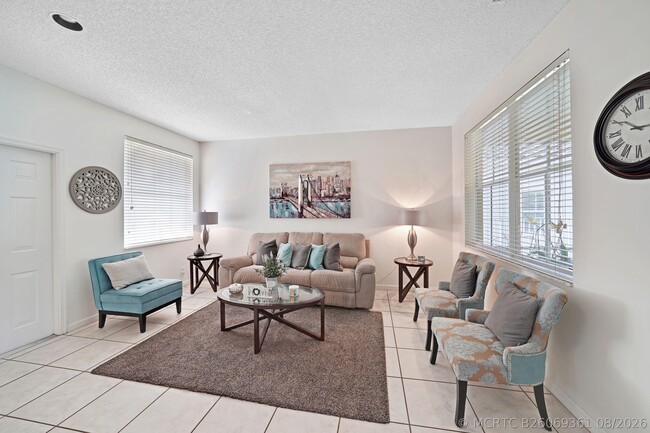 Building Photo - 1457 Banyan Way