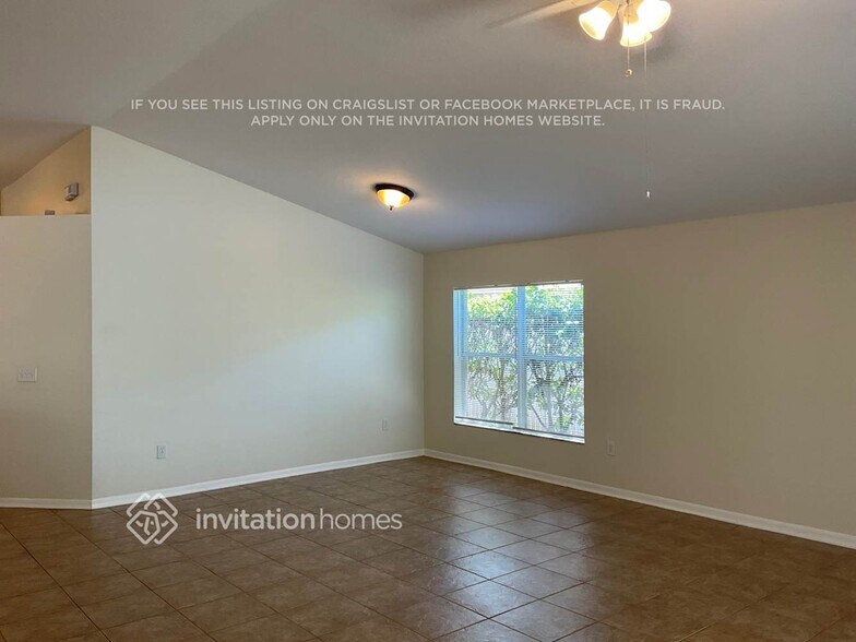 Building Photo - 13201 Old Florida Cir