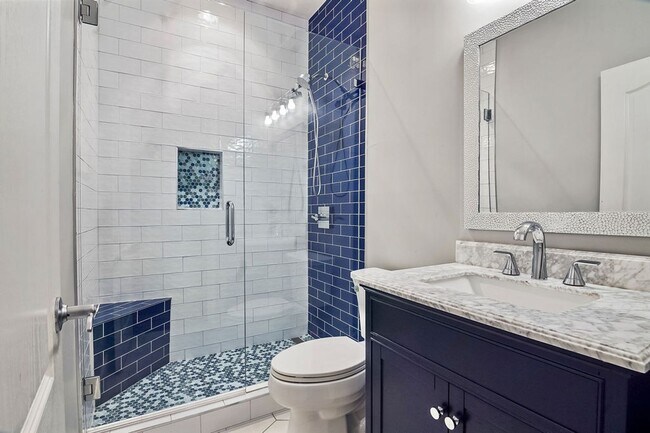 Building Photo - 2742 Oxmoor Way