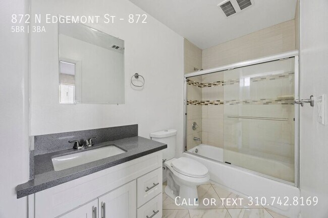 Building Photo - 872 N Edgemont St