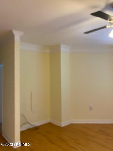 Building Photo - 395 S Crow Creek Dr