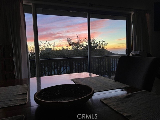 Building Photo - 1950 Oxford Ave