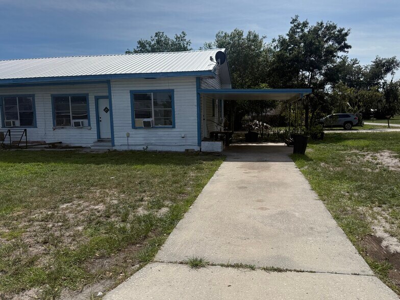 Building Photo - 719 N Lee Ave
