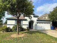 Building Photo - 2801 Braids Dr