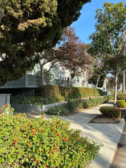 Building Photo - 1520 Spruce St