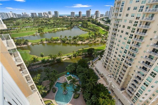 Building Photo - 19501 W Country Club Dr