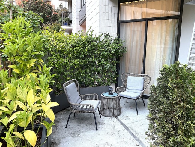 Building Photo - 150 Lombard St