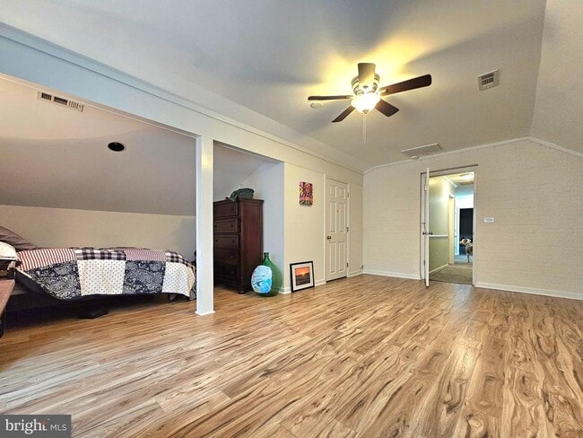 Building Photo - 3803 Aquia Dr