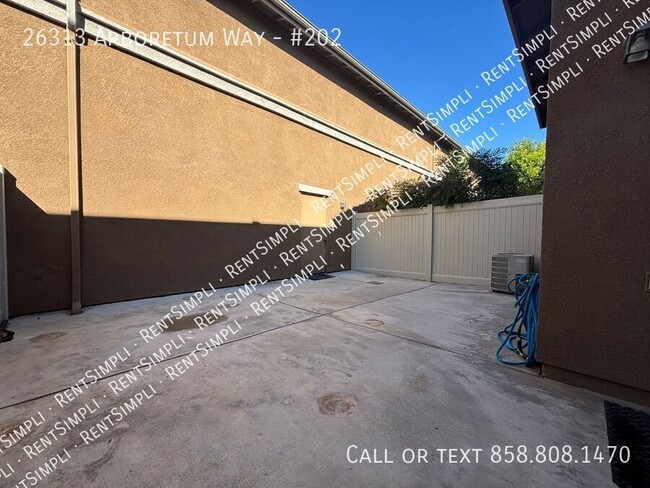 Building Photo - 26313 Arboretum Way