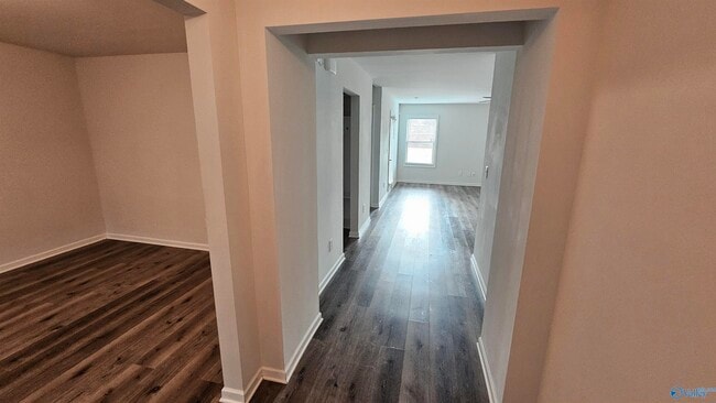 Building Photo - 276 Fenrose Dr