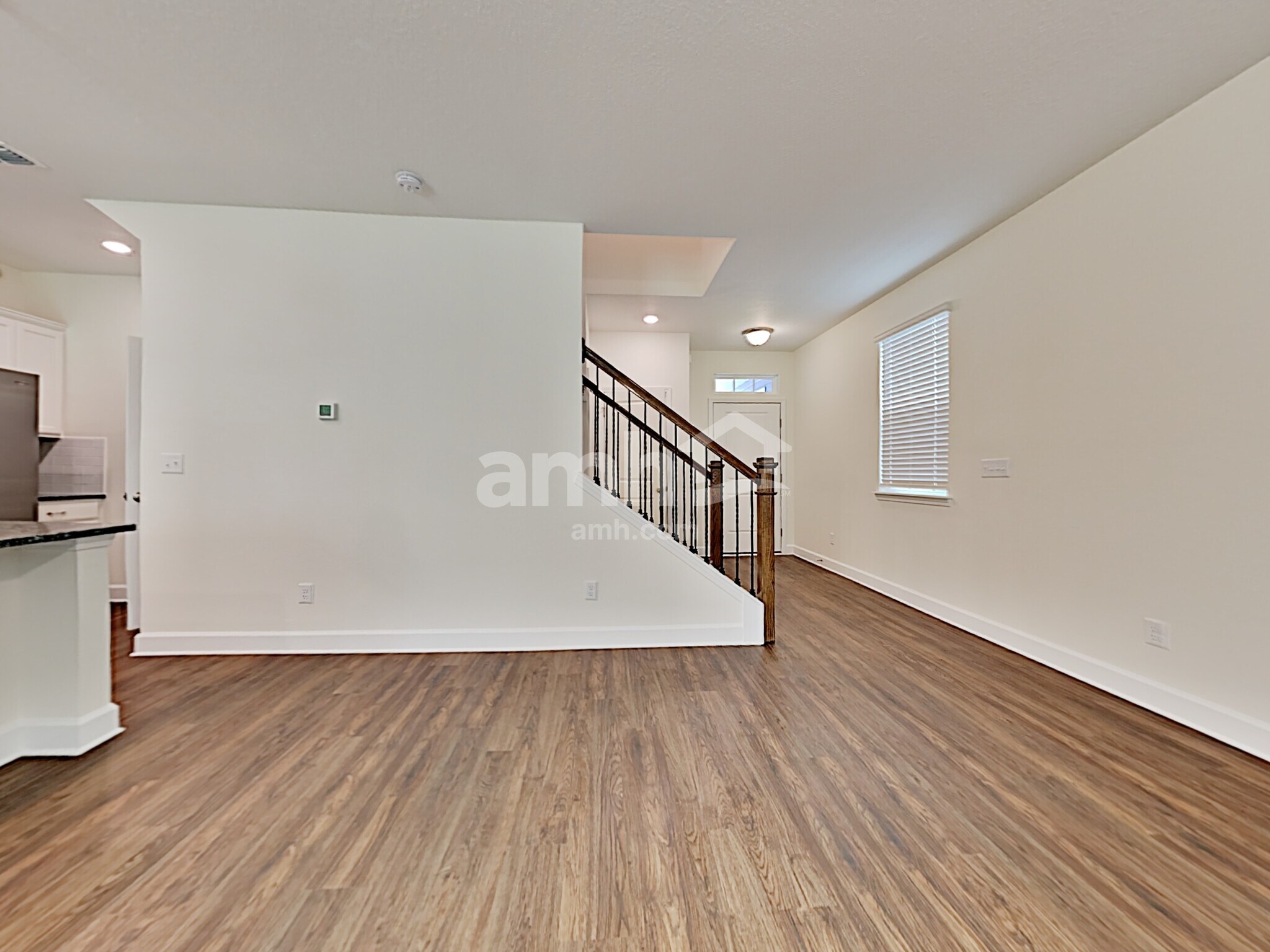 Building Photo - 8632 Highfield Ave