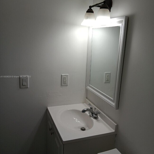 Building Photo - 13376 SW 268th Ter