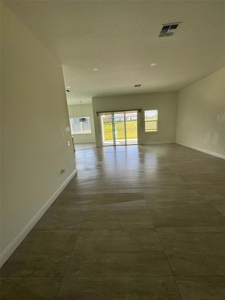 Building Photo - 416 Adams View Ln