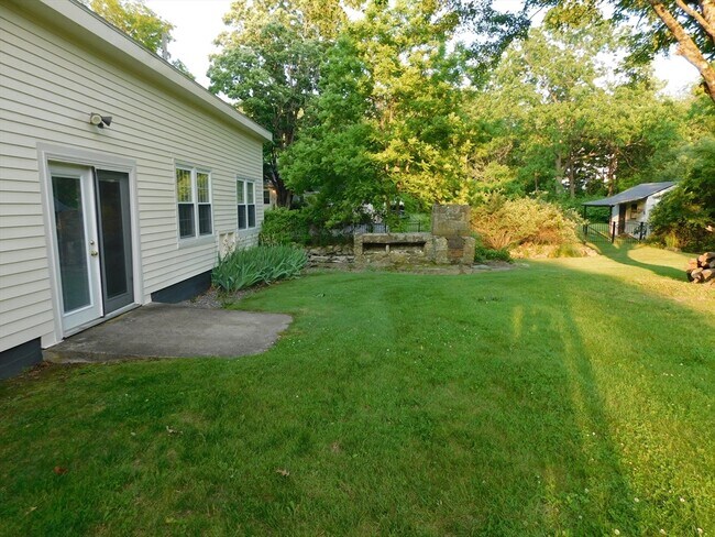 Building Photo - 250 Parkerville Rd