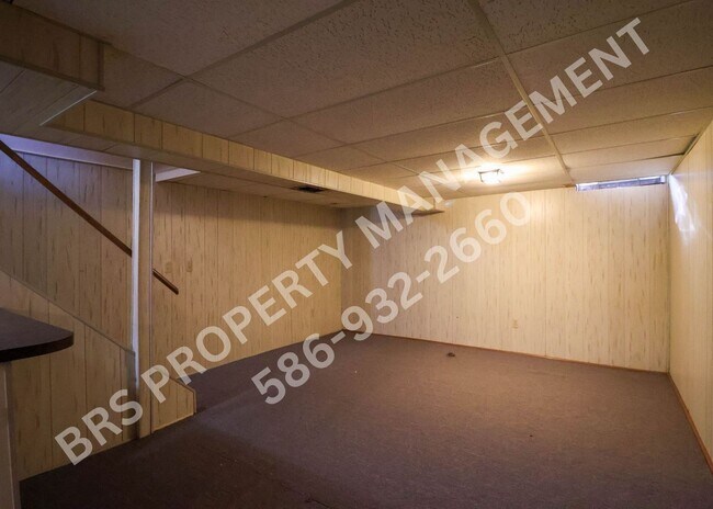 Building Photo - ? Beautifully Updated Condo in Clinton Township
