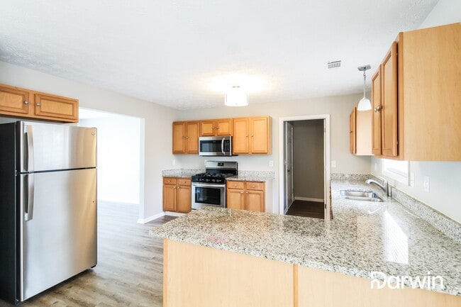 Building Photo - 1811 Harmony Trce