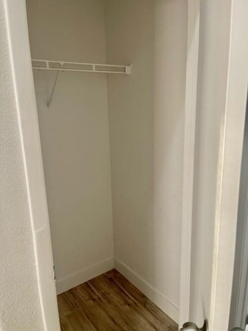 Building Photo - 2110 Los Feliz St