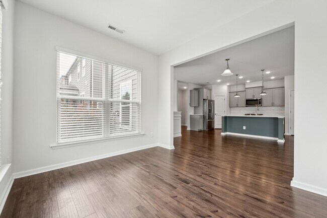 Building Photo - 3352 Bordwell Ridge Dr