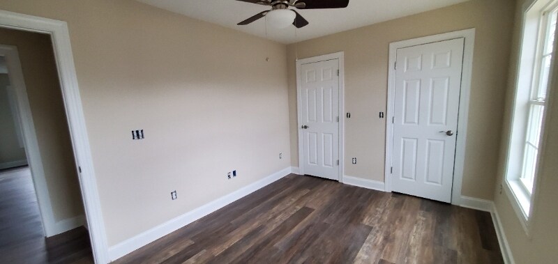 Building Photo - 1505 Augusta Dr