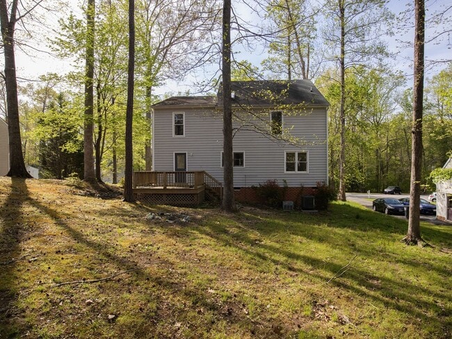 Building Photo - Bright 4-Bedroom Home in Midlothian!