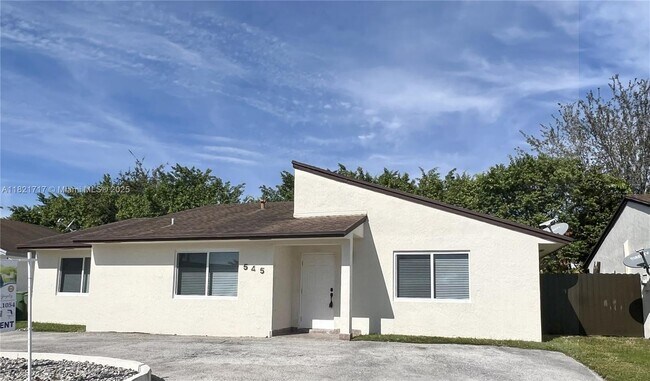 Primary Photo - 545 W 79th Pl