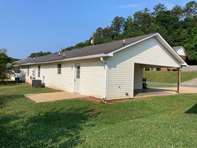 Building Photo - 2/1 Apartment in East Rome- $950