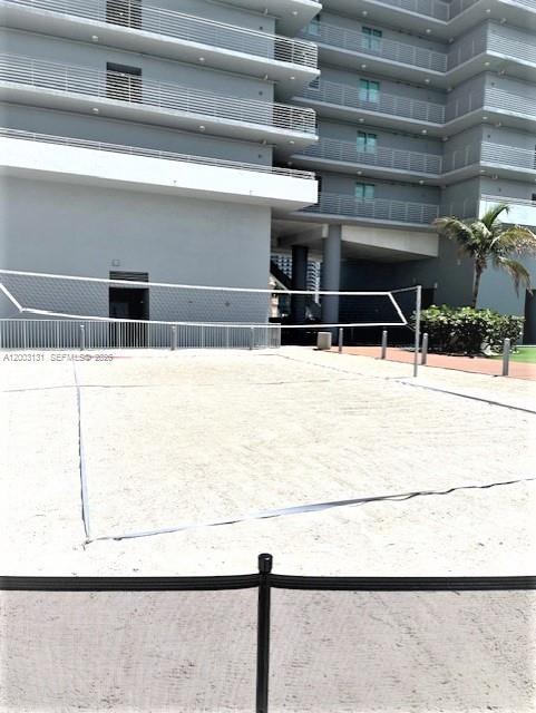 Building Photo - 888 Biscayne Blvd