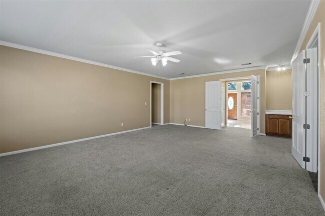 Building Photo - 1001 Chickory Ct