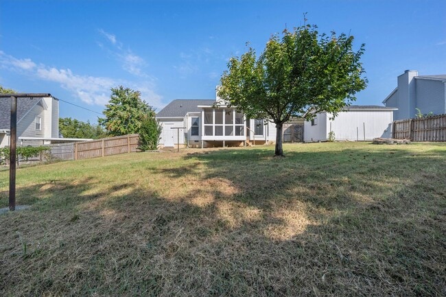 Building Photo - 1503 Stone Hill Rd