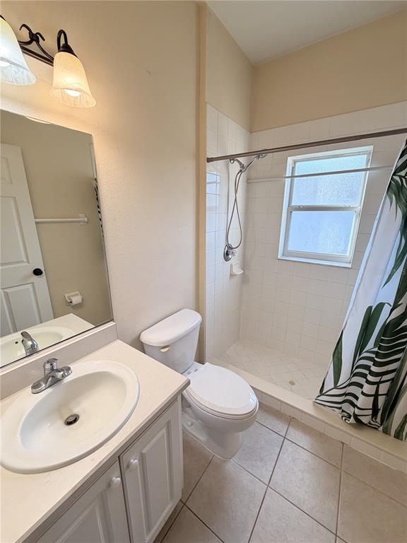 Building Photo - 10 Westfield Ln