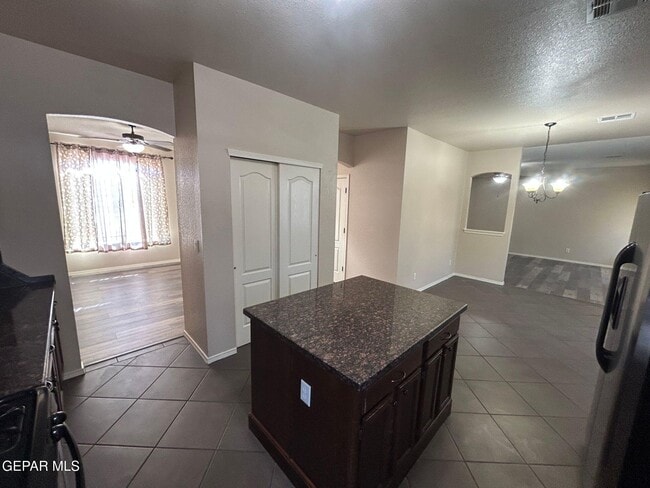 Building Photo - 12857 Little Misty Ln