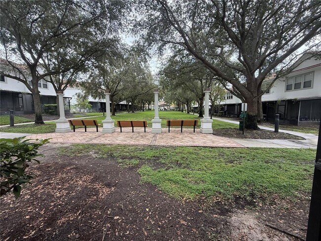Building Photo - 7014 Cadiz Blvd