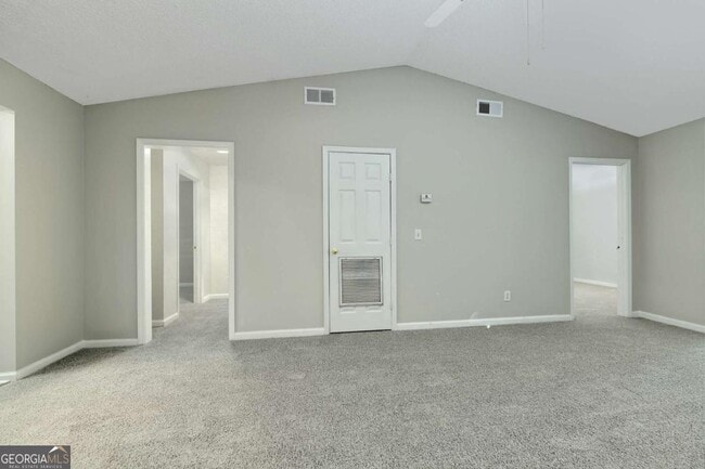 Building Photo - 426 Admiral's Walk Dr