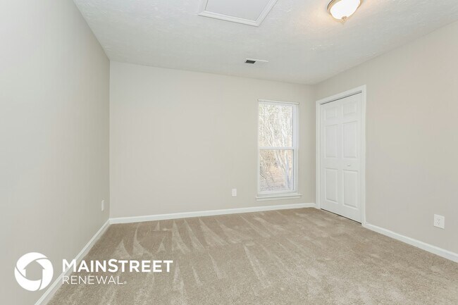 Building Photo - 1309 Cadogan Way