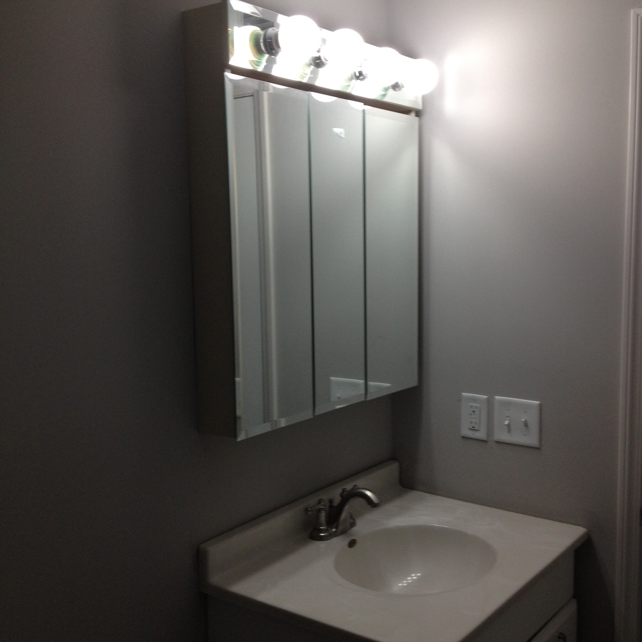 Building Photo - 2717 E 32nd St