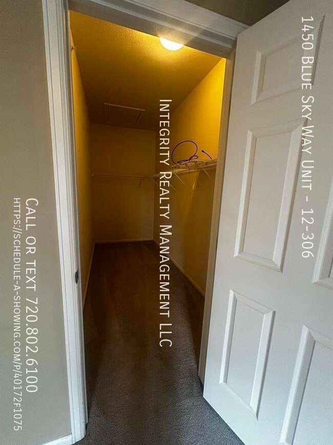 Building Photo - 1450 Blue Sky Way