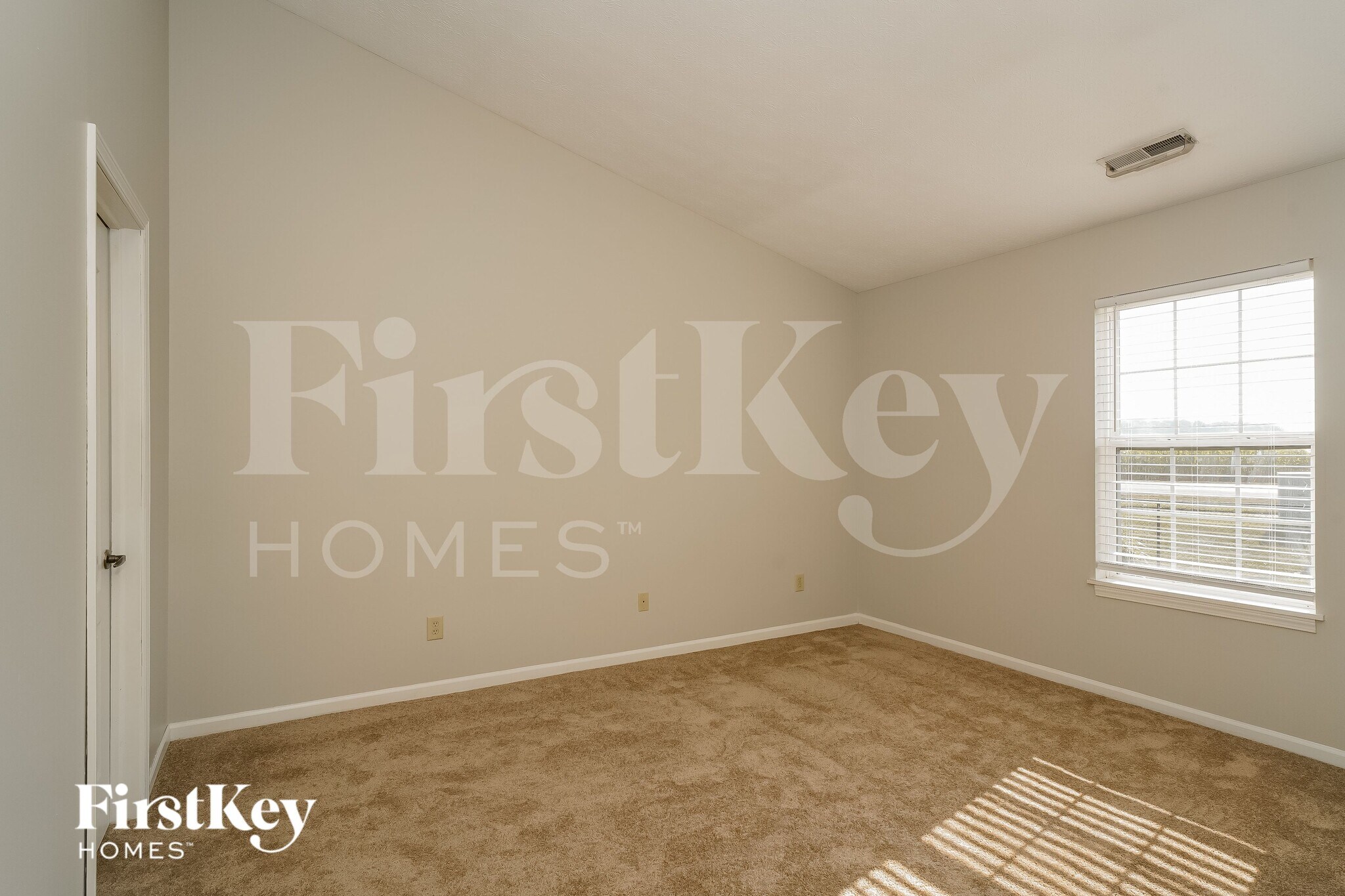 Building Photo - 1489 Mimosa Ct